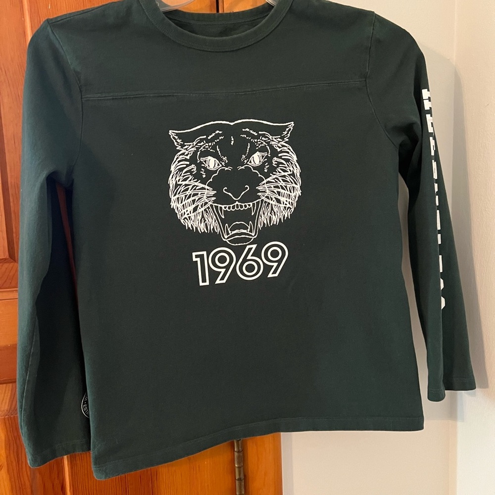 Gap 1969 long sleeve jersey style top. Boys XL